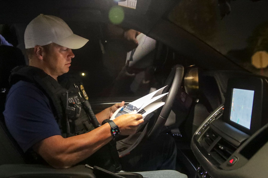 ICE agents raid to arrest illigal immigrants.